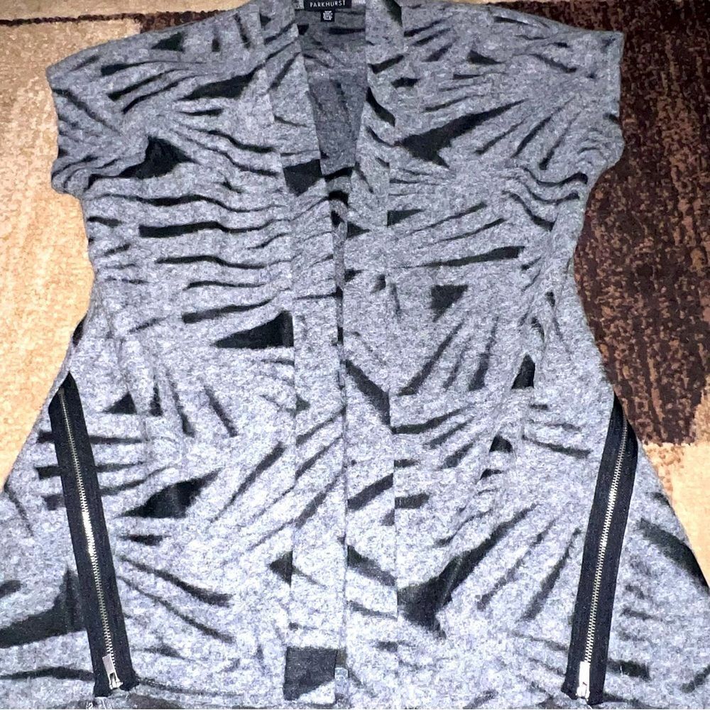 Parkhurst cardigan size M